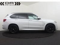 BMW X5 3.0dAs xDrive M PACK - PANODAK LED NAVI KEYLESS HiFi STANDVERWARMING - <small></small> 37.995 € <small>TTC</small> - #7