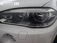BMW X5 3.0dAs xDrive M PACK - PANODAK LED NAVI KEYLESS HiFi STANDVERWARMING - <small></small> 37.995 € <small>TTC</small> - #55