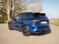 BMW X5 M IV (F95) 625 COMPETITION BVA8 MARINA BAY BLUE FULL OPTON - <small></small> 99.900 € <small>TTC</small> - #10