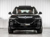 BMW X5 xDrive50e Hybride M Sport Skylounge Massage SoftCl - <small></small> 109.990 € <small>TTC</small> - #2