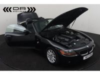 BMW Z4 23i - LEDER KLASSIEKER IN WORDING - <small></small> 9.995 € <small>TTC</small> - #12