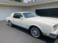 Buick Riviera luxury  - <small></small> 17.000 € <small>TTC</small> - #1