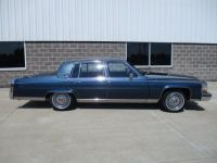 Cadillac Brougham d'Elegance  - <small></small> 26.000 € <small>TTC</small> - #8