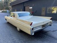 Cadillac Coupe DeVille  - <small></small> 40.500 € <small>TTC</small> - #4