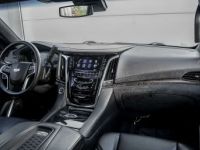 Cadillac Escalade 2015 2016 SUV Platinum € 42000 +2PL LVRACHT PARTICUL - <small></small> 42.000 € <small>TTC</small> - #3