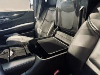 Cadillac Escalade 6.2 V8 PLATINUM - <small></small> 74.970 € <small>TTC</small> - #39