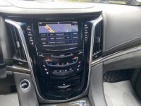 Cadillac Escalade Platinum V8 6,2L - 8 places - pas de malus - <small></small> 69.900 € <small>TTC</small> - #11