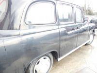 Carbodies Taxi Anglais FAIRWAY 2.7 TD 82cv - <small></small> 2.800 € <small>TTC</small> - #5