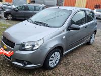 Chevrolet Aveo 1.2 Essence 84ch - <small></small> 2.900 € <small>TTC</small> - #1