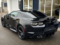 Chevrolet Camaro SS *6,2l V8 / SPOILER / CAMÉRA / LED* - <small></small> 38.990 € <small>TTC</small> - #5