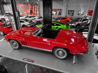 Chevrolet Corvette C2 Chevrolet Corvette C2 Cabriolet Sting Ray V8 327 CI - <small></small> 79.900 € <small>TTC</small> - #5