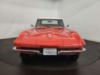 Chevrolet Corvette C2 Sting Ray Cabriolet - <small></small> 66.500 € <small>TTC</small> - #12