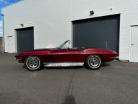 Chevrolet Corvette C2 STINGRAY 327CI V8 - Cabriolet + Hard Top - <small></small> 72.990 € <small>TTC</small> - #16