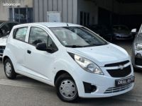 Chevrolet Spark 1.0 Ess 68ch 5P Crit'Air 1 - <small></small> 3.490 € <small>TTC</small> - #1