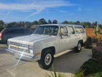 Chevrolet Suburban  - <small></small> 24.500 € <small>TTC</small> - #1