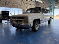 Chevrolet Suburban  - <small></small> 18.600 € <small>TTC</small> - #8