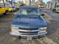 Chevrolet Suburban 4x4 1500 5.7 V8 350ci - <small></small> 15.990 € <small>TTC</small> - #4