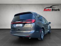 Chrysler Pacifica 2021 3,6°Plug-in-Hybrid°7 Sitzer°Fond Entertainment°uvm - <small></small> 42.990 € <small>TTC</small> - #3