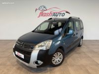 Citroen Berlingo 1.6 HDi 92cv ROSSIGNOL-ATTELAGE-2011 - <small></small> 5.900 € <small>TTC</small> - #1