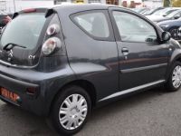 Citroen C1 1.0I CONFORT SENSODRIVE 3P - <small></small> 6.890 € <small>TTC</small> - #2