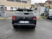 Citroen C4 Cactus 1.6 BlueHDi - 100 Shine Gps + Toit panoramique + Radar AR - <small></small> 8.490 € <small>TTC</small> - #4