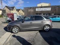 Citroen C4 Picasso 1.6 BlueHDi - 120 S&S Feel Gps + Camera AR + Attelage - <small></small> 9.490 € <small>TTC</small> - #2