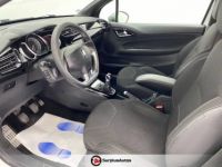 Citroen DS3 DS 3 VTi 120 So Chic (1CYA)  3 portes  (févr. 2011) (co2 138) - <small></small> 6.490 € <small>TTC</small> - #2