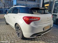 Citroen DS5 Citroën 1.6 200 CH SPORT CHIC DISTRI chaine NEUVE - <small></small> 9.980 € <small>TTC</small> - #7