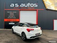 Citroen DS5 CITROËN 2.0 HDi FAP 200 Hybrid4 4x4 16V BMP6 S&S 163 cv Toit panoramique Boite auto cuir affichage tete haute regulateur gps car play- chrome - <small></small> 6.590 € <small>TTC</small> - #2