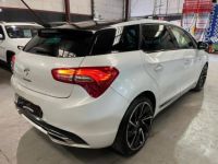 Citroen DS5 Hybrid4 Airdream Sport Chic BMP6 - <small></small> 8.990 € <small>TTC</small> - #4