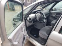 Citroen Xsara Picasso 2.0i 16v Exclusive BA - <small></small> 4.490 € <small>TTC</small> - #7