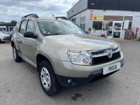 Dacia Duster 1.6 16v 105ch eco² Bioéthanol Lauréate 4X2 1ére MAIN - <small></small> 7.690 € <small>TTC</small> - #2