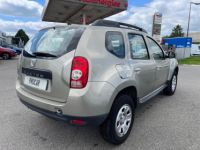 Dacia Duster 1.6 16v 105ch eco² Bioéthanol Lauréate 4X2 1ére MAIN - <small></small> 7.690 € <small>TTC</small> - #3