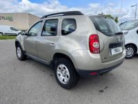 Dacia Duster 1.6 16v 105ch eco² Bioéthanol Lauréate 4X2 1ére MAIN - <small></small> 7.690 € <small>TTC</small> - #4