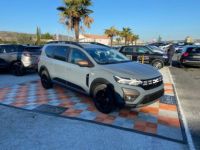 Dacia Jogger TCe 110 SL EXTREME + PACK NAVIGATION & CONFORT - <small></small> 23.250 € <small>TTC</small> - #3