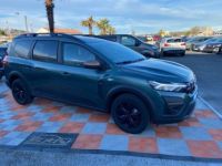 Dacia Jogger TCe 110 SL EXTREME + PACK NAVIGATION & CONFORT - <small></small> 22.450 € <small>TTC</small> - #3