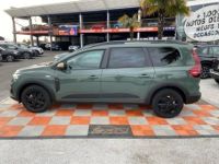 Dacia Jogger TCe 110 SL EXTREME + PACK NAVIGATION & CONFORT - <small></small> 22.450 € <small>TTC</small> - #8