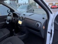 Dacia Lodgy 1.2 TCe - 115 7pl Stepway Gps + Clim - <small></small> 10.990 € <small>TTC</small> - #17