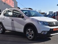 Dacia Sandero 0.9 TCE 90CH TECHROAD - 19 - <small></small> 10.990 € <small>TTC</small> - #20