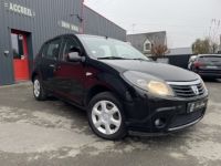 Dacia Sandero Black-Line GPL 2010 1.4 MPI - <small></small> 5.490 € <small>TTC</small> - #2