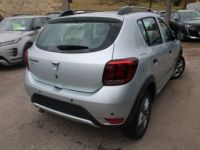 Dacia Sandero III STEPWAY 95 CV 1L5 BLUEDCI CAMÉRA GPS RÉGULATEUR BLUETOOTH ABS LEDS USB ACCOUDOIR - <small></small> 12.100 € <small>TTC</small> - #3