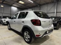 Dacia Sandero Stepway 1.5 dCi 90 CH [ 02/2017 - Régulateur & Limiteur - Climatisation - Ecran tactile ] - <small></small> 9.990 € <small></small> - #6