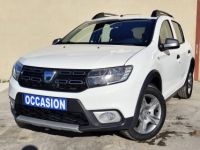 Dacia Sandero Stepway TCe 90ch Stepway (5 CV) 2017, Stop & Start + 105 000KM + GARANTIE - <small></small> 7.990 € <small>TTC</small> - #1