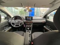 Dacia Sandero TCe 90 - 22 Stepway Confort - <small></small> 13.700 € <small>TTC</small> - #10