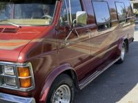 Dodge B Series B200 Van  - <small></small> 24.000 € <small>TTC</small> - #24