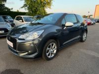 DS DS 3 1.2 PTEC 110 CH So Chic - <small></small> 7.990 € <small>TTC</small> - #1