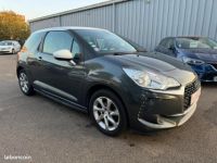 DS DS 3 1.2 PTEC 110 CH So Chic - <small></small> 7.990 € <small>TTC</small> - #3