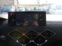 DS DS 3 CROSSBACK ESSENCE PERFORMANCE LINE 100 CV BICOLOR BOITE 6V LEDS GRAND GPS USB CLIM AUTO - <small></small> 16.500 € <small>TTC</small> - #12