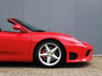 Ferrari 360 Modena Spider - Manual 3.6L V8 producing 395 bhp - <small></small> 105.000 € <small>TTC</small> - #13