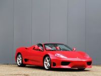 Ferrari 360 Modena Spider - Manual 3.6L V8 producing 395 bhp - <small></small> 105.000 € <small>TTC</small> - #16